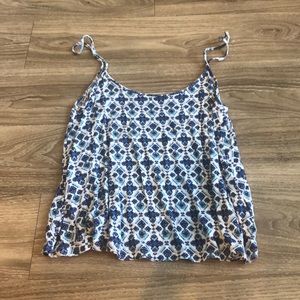 American Eagle Flowy Blue Print Tank Top